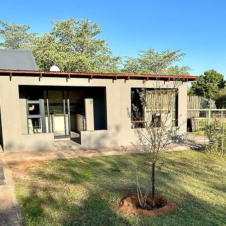 Tula Baba Game Lodge Brits Kültér fotó